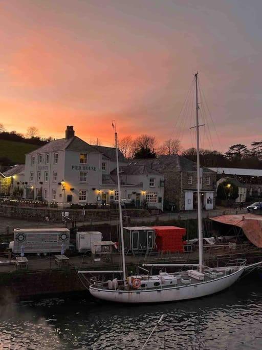 Stunning Yacht Sea Lion In Charlestown Harbour, Cornwall Ξενοδοχείο Εξωτερικό φωτογραφία