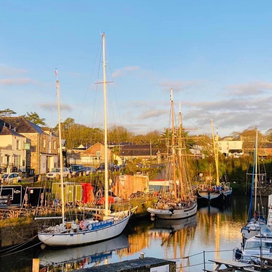 Stunning Yacht Sea Lion In Charlestown Harbour, Cornwall Ξενοδοχείο Εξωτερικό φωτογραφία